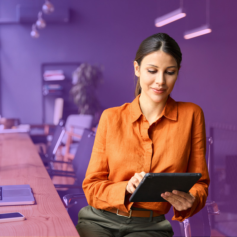 HR manager using HR Software for Small Business