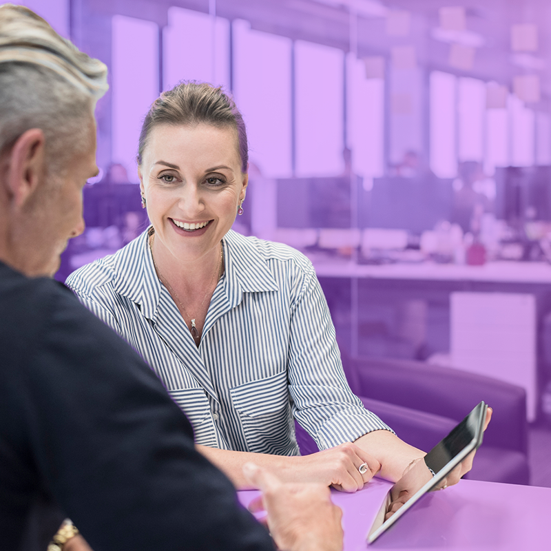 Client with HR advisory consultant