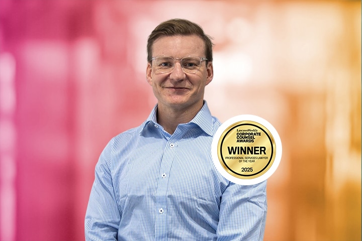 Adrian Turner named Professional Services Lawyer of the Year at 2025 Corporate Counsel Awards