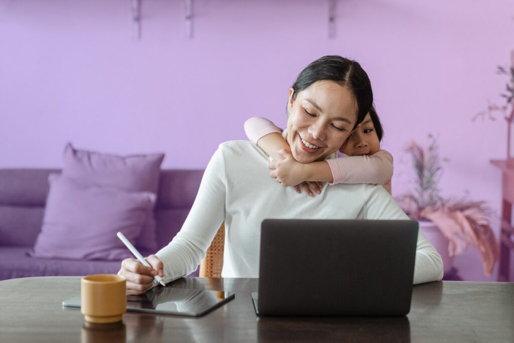 Navigating maternity leave: employee, independent contractor and employer perspectives